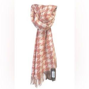 Ladies Scarf, BNWT